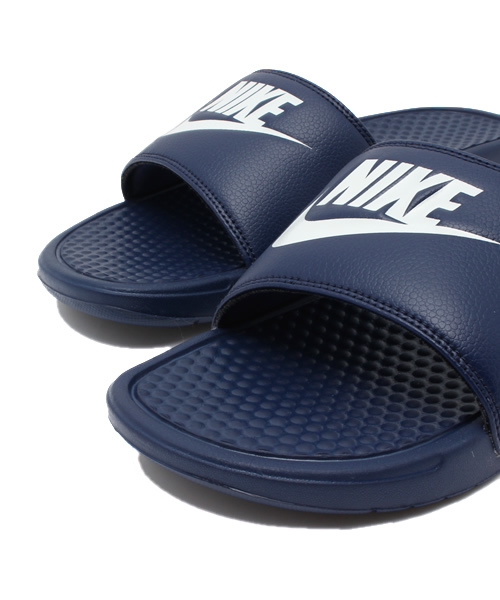NIKE（ナイキ）の「NIKE BENASSI JDI（サンダル・メンズ・ブラック/ネイビー・27.0cm/26.0cm/28.0cm）」の6枚目の写真