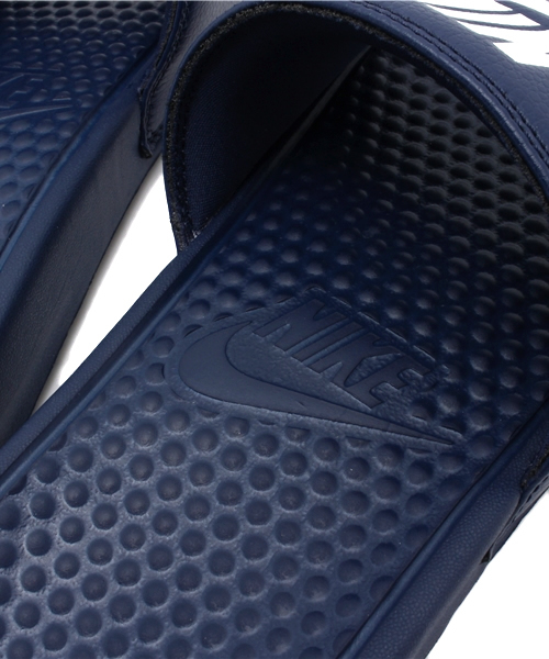 NIKE（ナイキ）の「NIKE BENASSI JDI（サンダル・メンズ・ブラック/ネイビー・27.0cm/26.0cm/28.0cm）」の8枚目の写真