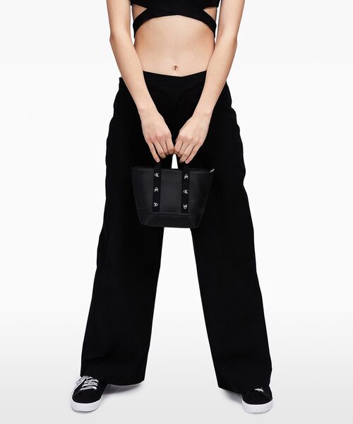 Calvin Klein（カルバン・クライン）の「スクエアトートバッグ（トートバッグ・レディース・ブラック/ブルー・FREE）」の4枚目の写真