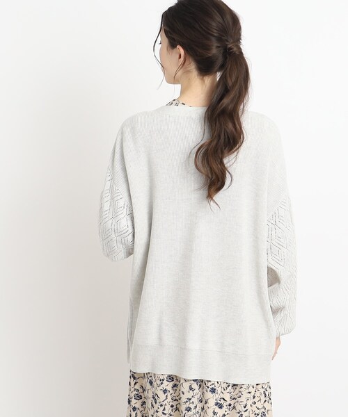 Cutie Blonde（キューティーブロンド）の「◆【体型カバーもできる】透かし編みスリーブ Vネックカーディガン（カーディガン/ボレロ・レディース・ライトベージュ/ライトグレー/ライトブルー・00）」の12枚目の写真