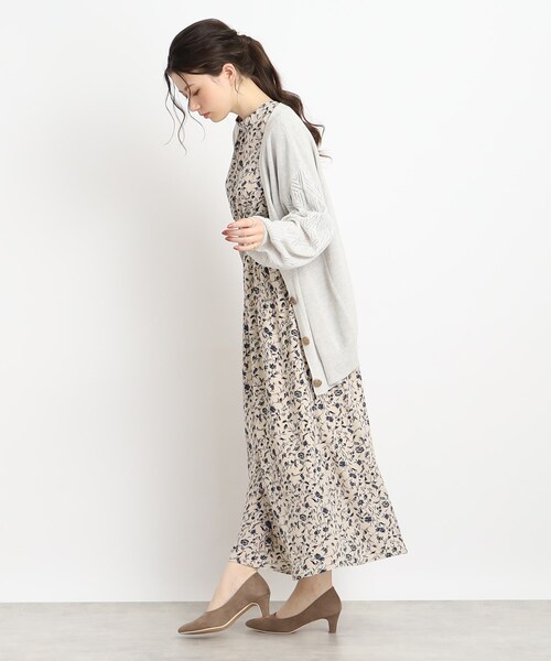 Cutie Blonde（キューティーブロンド）の「◆【体型カバーもできる】透かし編みスリーブ Vネックカーディガン（カーディガン/ボレロ・レディース・ライトベージュ/ライトグレー/ライトブルー・00）」の14枚目の写真