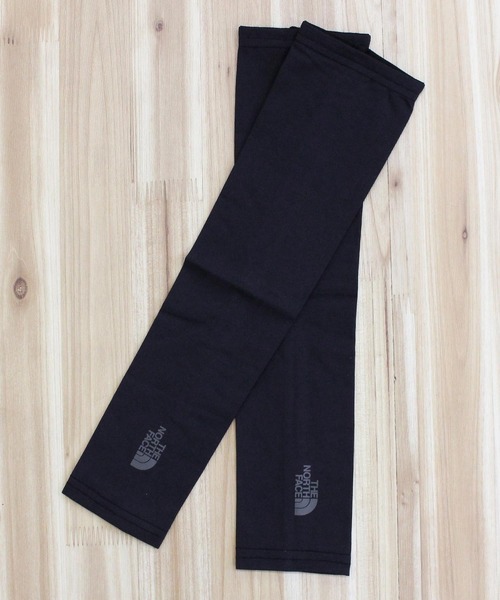 THE NORTH FACE(ザノースフェイス)の「吸汗速乾 リストレット アームカバー WRISTLET ザ・ノースフェイス 韓国限定ライン(アームカバー・レディース・ブラック/ホワイト/ブラック系その他3・L/M)」の6枚目の写真