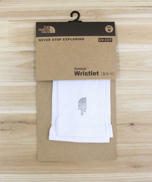 THE NORTH FACE(ザノースフェイス)の「吸汗速乾 リストレット アームカバー WRISTLET ザ・ノースフェイス 韓国限定ライン(アームカバー・レディース・ブラック/ホワイト/ブラック系その他3・L/M)」の13枚目の写真