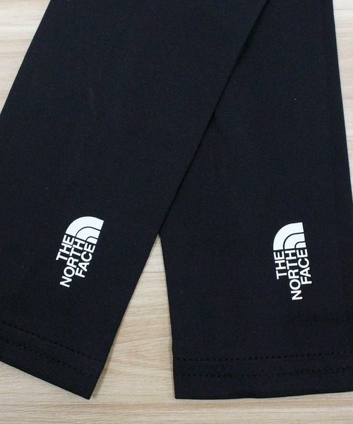 THE NORTH FACE(ザノースフェイス)の「吸汗速乾 リストレット アームカバー WRISTLET ザ・ノースフェイス 韓国限定ライン(アームカバー・レディース・ブラック/ホワイト/ブラック系その他3・L/M)」の8枚目の写真