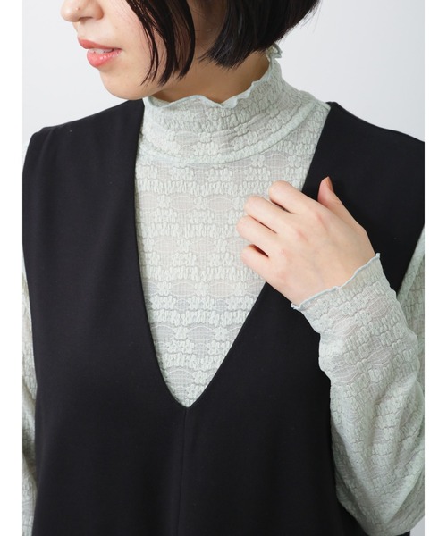 Lugnoncure（ルノンキュール）の「ストレッチレースタートルネックトップス（Tシャツ/カットソー・レディース・ブラック/オフホワイト/ミント・ﾌﾘ-）」の3枚目の写真