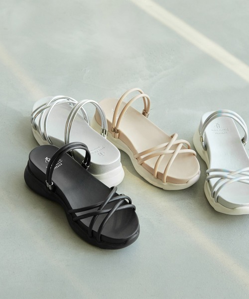 ROPE' PICNIC(ロペピクニック)の「クロスストリングスライド&バックスリングサンダル(サンダル・レディース・ブラック/キナリ/シルバー系その他2/シルバー・L/M)」の16枚目の写真