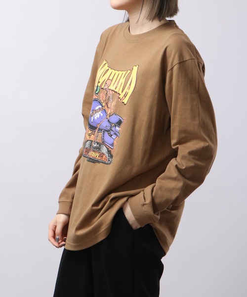 MISHKA(ミシカ)の「MISHKA ミシカ ロングスリーブTシャツ(Tシャツ/カットソー・メンズ・ライム/ブラウン系その他/ライトパープル/キャメル/グリーン/グリーン系その他・L/M/XL)」の9枚目の写真
