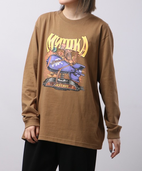 MISHKA(ミシカ)の「MISHKA ミシカ ロングスリーブTシャツ(Tシャツ/カットソー・メンズ・ライム/ブラウン系その他/ライトパープル/キャメル/グリーン/グリーン系その他・L/M/XL)」の8枚目の写真