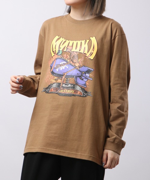 MISHKA(ミシカ)の「MISHKA ミシカ ロングスリーブTシャツ(Tシャツ/カットソー・メンズ・ライム/ブラウン系その他/ライトパープル/キャメル/グリーン/グリーン系その他・L/M/XL)」の7枚目の写真