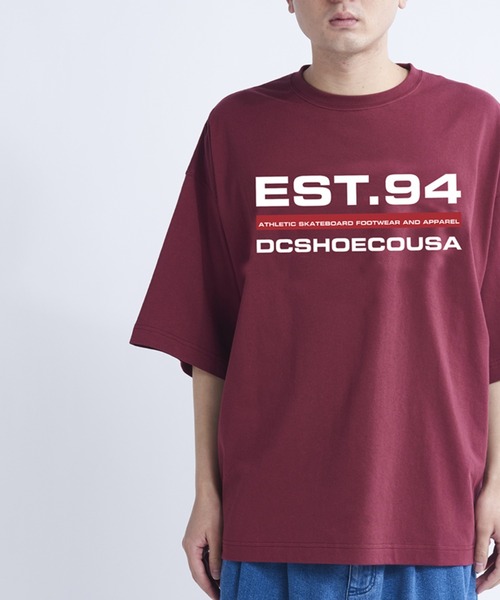 DC SHOES（ディーシーシューズ）の「23 EST94 SS/DC半袖Tシャツ（Tシャツ/カットソー・メンズ・ブラック/バーガンディー/ホワイト/ネイビー/ブラック系その他2/ホワイト系その他2/ブルー系その他・MEDIUM/LARGE/X-LARGE/XX-LARGE）」の7枚目の写真