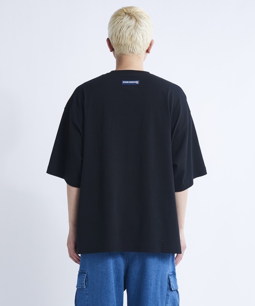 DC SHOES（ディーシーシューズ）の「23 EST94 SS/DC半袖Tシャツ（Tシャツ/カットソー・メンズ・ブラック/バーガンディー/ホワイト/ネイビー/ブラック系その他2/ホワイト系その他2/ブルー系その他・MEDIUM/LARGE/X-LARGE/XX-LARGE）」の19枚目の写真