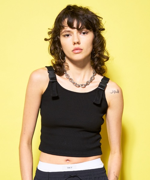 バックルタンクトップ（タンクトップ）｜VeLV（ヴェルヴ）の