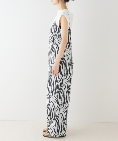 FRAMeWORK（フレームワーク）の「【LACHEMENT/ラシュモン】ゼブラウェーブオールインワン（つなぎ/オールインワン・レディース・ブラック・FREE）」の2枚目の写真