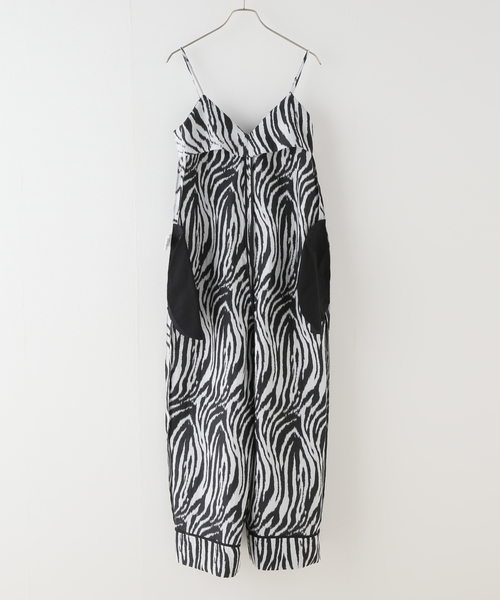 FRAMeWORK（フレームワーク）の「【LACHEMENT/ラシュモン】ゼブラウェーブオールインワン（つなぎ/オールインワン・レディース・ブラック・FREE）」の5枚目の写真