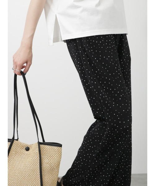 Samansa Mos2 blue（サマンサモスモスブルー）の「ドット/無地アソートプリーツパンツ（その他パンツ・レディース・ネイビー/ベージュ/ブラック/グリーン・ﾌﾘ-）」の15枚目の写真