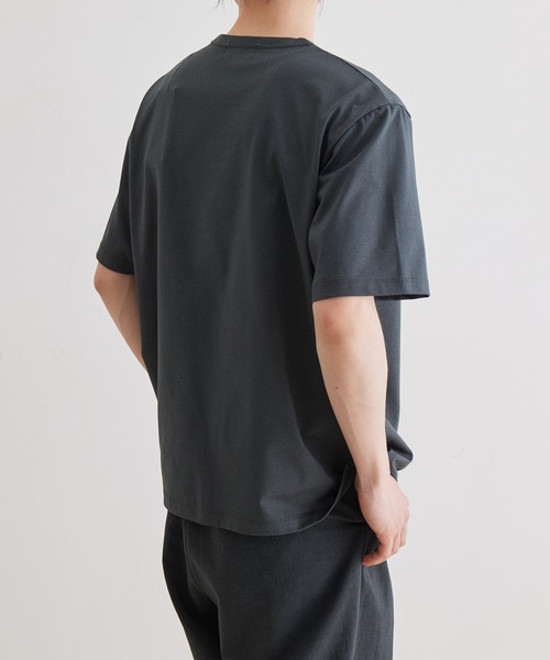 ADAM ET ROPE'（アダムエロペ）の「ボックスシルエット ジャージー Tシャツ / イージーケア / ユニセックス / 吸水速乾（Tシャツ/カットソー・メンズ・ブラウン/ブラック/ブルー系その他/ベージュ系その他/ブルー系その他4/ダークグリーン・M/L/XL/S）」の18枚目の写真