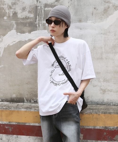 FOLLOWIN（フォロウィン）の「[UNISEX] レタリングプリントオーバーサイズ半袖Tシャツ（Tシャツ/カットソー・メンズ・グレー/ホワイト/ブラック・FREE）」の17枚目の写真