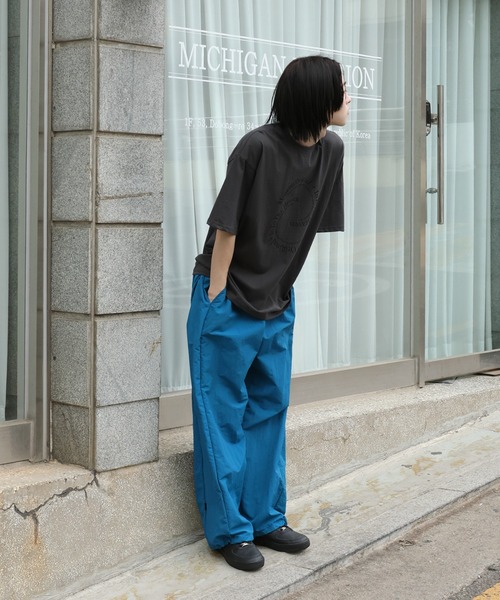 FOLLOWIN（フォロウィン）の「[UNISEX] レタリングプリントオーバーサイズ半袖Tシャツ（Tシャツ/カットソー・メンズ・グレー/ホワイト/ブラック・FREE）」の11枚目の写真
