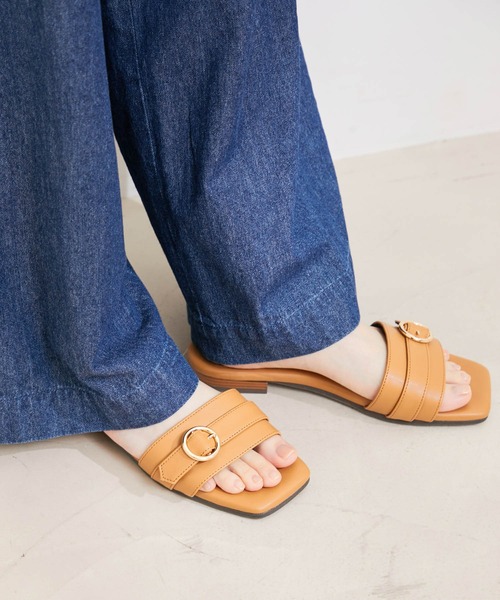 Juze（ジュゼ）の「メタルバックルフラットサンダル（サンダル・レディース・ブラック/ホワイト/イエロー系その他3・L/M/S）」の3枚目の写真