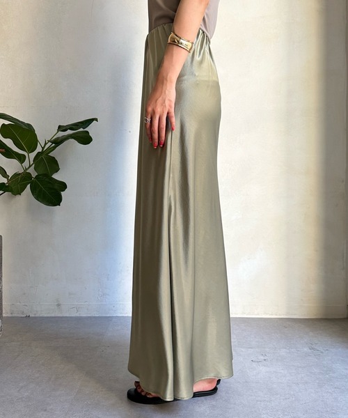 DouDou（ドゥドゥ）の「サテンバイヤスマーメイドスカート