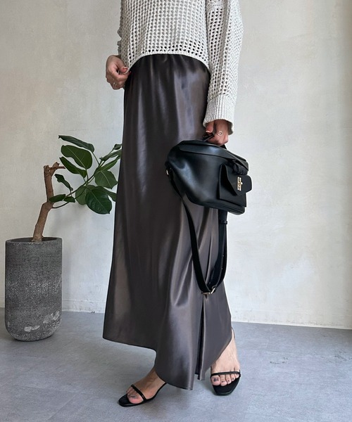 DouDou（ドゥドゥ）の「サテンバイヤスマーメイドスカート（スカート