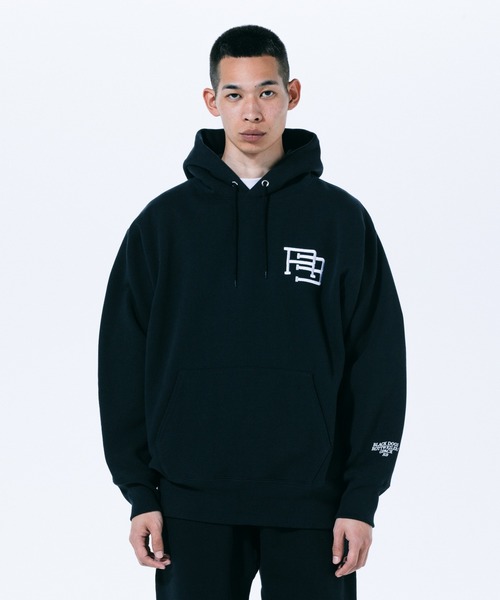ROTTWEILER(ロットワイラー)の「RW SWEAT PARKA(パーカー・メンズ・ブルー/ブラック/ネイビー・S/L/XL/M)」の1枚目の写真