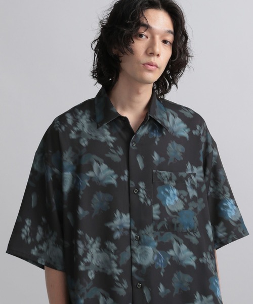 HARE(ハレ)の「デジタルフラワープリントシャツ(HARE)(シャツ/ブラウス・メンズ・ブラック/ホワイト/ブルー・FREE)」の9枚目の写真