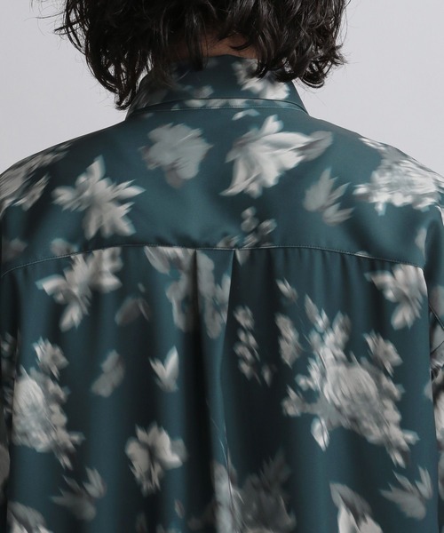 HARE(ハレ)の「デジタルフラワープリントシャツ(HARE)(シャツ/ブラウス・メンズ・ブラック/ホワイト/ブルー・FREE)」の16枚目の写真