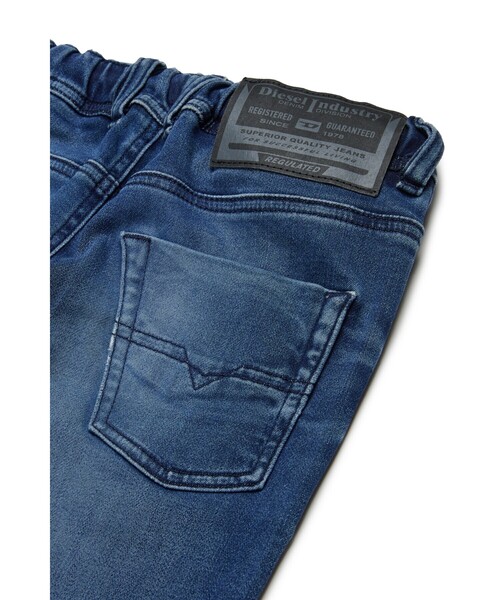 DIESEL（ディーゼル）の「キッズ デニムパンツ ジョグジーンズ（デニムパンツ・キッズ・インディゴブルー・14Y/6Y/8Y/12Y/16Y/10Y/4Y）」の10枚目の写真