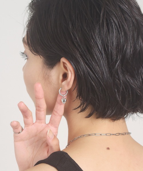 LHME（エルエイチエムイー）の「【WEB限定】”New me”ドロップフープピアス/ハート/サージカルステンレス（金属アレルギー対応）【LHME / エルエイチエムイー】（ピアス（両耳用）・レディース・ゴールド/シルバー・ONE SIZE）」の19枚目の写真