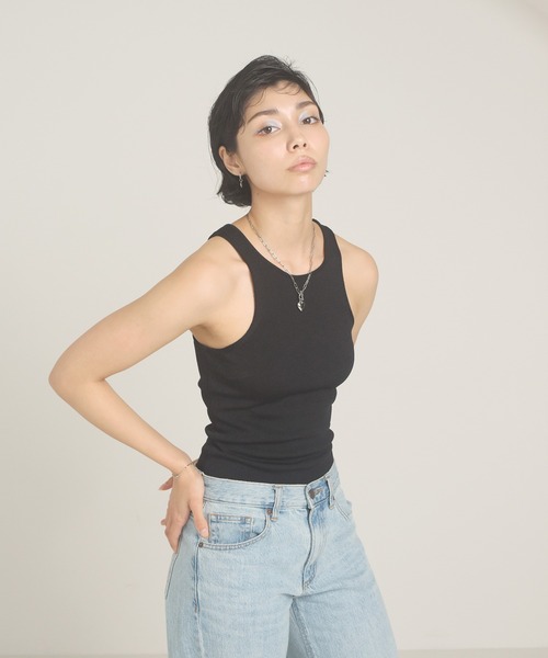 LHME（エルエイチエムイー）の「【WEB限定】”New me”ドロップフープピアス/ハート/サージカルステンレス（金属アレルギー対応）【LHME / エルエイチエムイー】（ピアス（両耳用）・レディース・ゴールド/シルバー・ONE SIZE）」の21枚目の写真