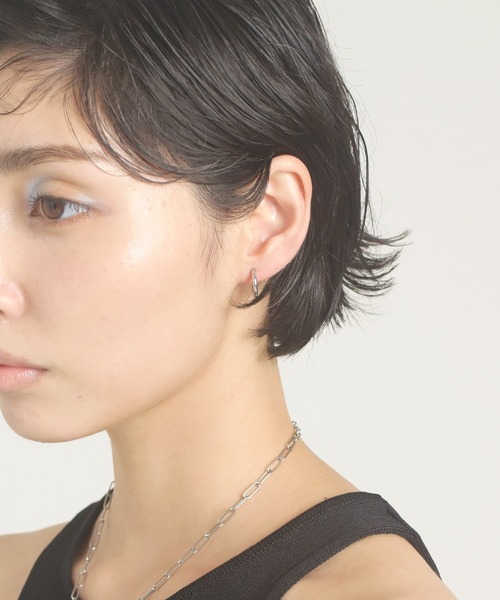 LHME（エルエイチエムイー）の「【WEB限定】”New me”ドロップフープピアス/ハート/サージカルステンレス（金属アレルギー対応）【LHME / エルエイチエムイー】（ピアス（両耳用）・レディース・ゴールド/シルバー・ONE SIZE）」の17枚目の写真