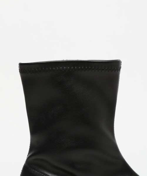 LAKOLE(ラコレ)の「スニーカーソールブーツ / 971555(ブーツ・レディース・ホワイト/ベージュ/ブラック・LARGE/MEDIUM)」の17枚目の写真