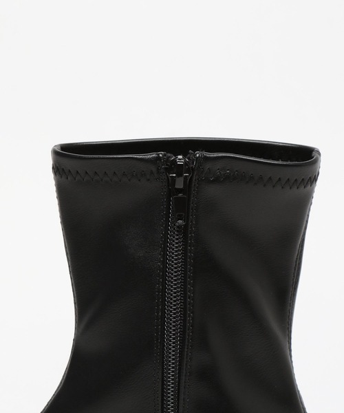 LAKOLE(ラコレ)の「スニーカーソールブーツ / 971555(ブーツ・レディース・ホワイト/ベージュ/ブラック・LARGE/MEDIUM)」の18枚目の写真