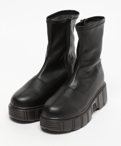 LAKOLE(ラコレ)の「スニーカーソールブーツ / 971555(ブーツ・レディース・ホワイト/ベージュ/ブラック・LARGE/MEDIUM)」の12枚目の写真