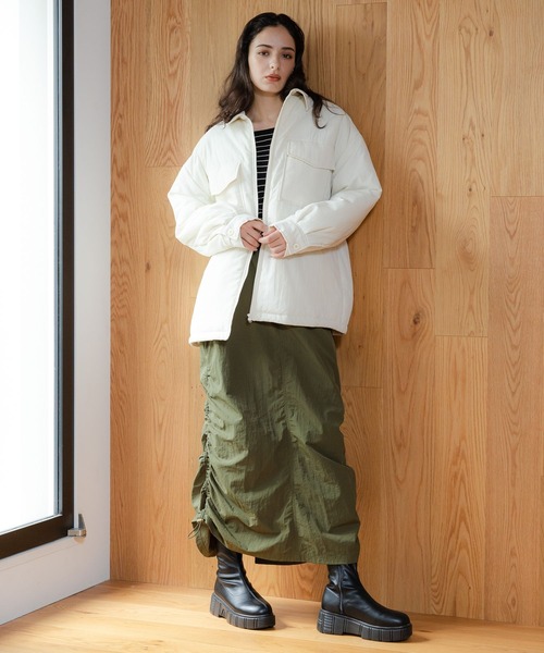 LAKOLE(ラコレ)の「スニーカーソールブーツ / 971555(ブーツ・レディース・ホワイト/ベージュ/ブラック・LARGE/MEDIUM)」の5枚目の写真