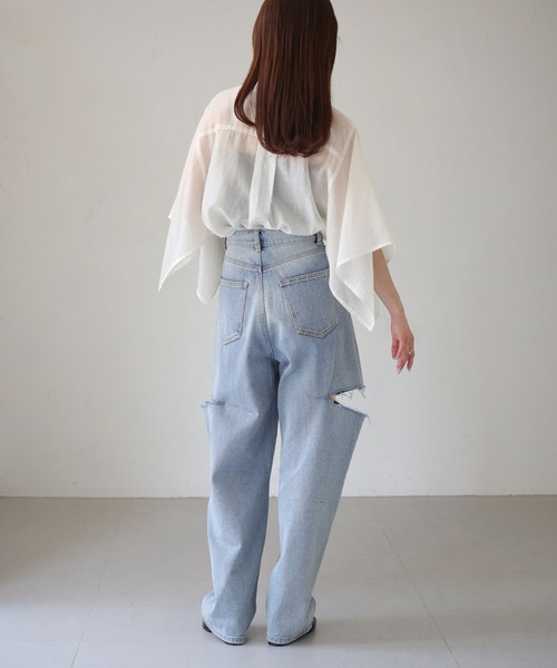 cheriella（シェリエラ）の「【cheriella】WEB限定スクエアスリーブスリットシアーシャツ（シャツ/ブラウス・レディース・オフホワイト/チャコール/ブラック・M）」の13枚目の写真