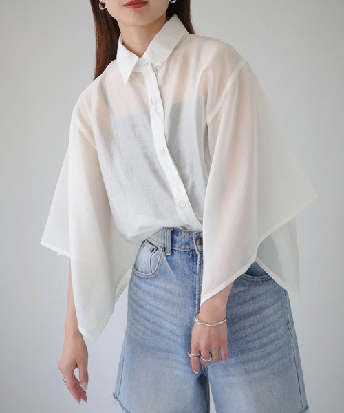 cheriella（シェリエラ）の「【cheriella】WEB限定スクエアスリーブスリットシアーシャツ（シャツ/ブラウス・レディース・オフホワイト/チャコール/ブラック・M）」の12枚目の写真