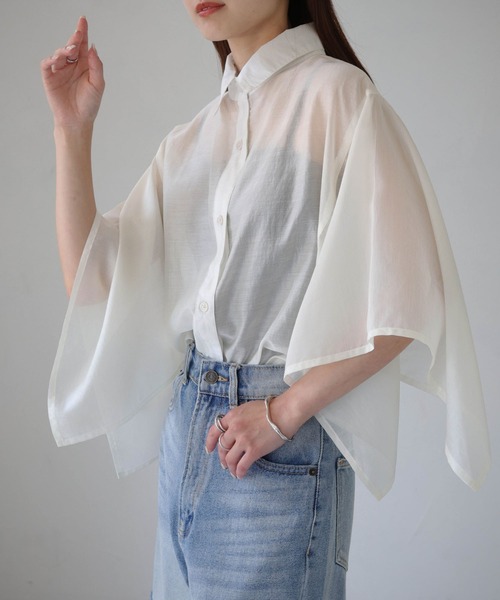 cheriella（シェリエラ）の「【cheriella】WEB限定スクエアスリーブスリットシアーシャツ（シャツ/ブラウス・レディース・オフホワイト/チャコール/ブラック・M）」の4枚目の写真