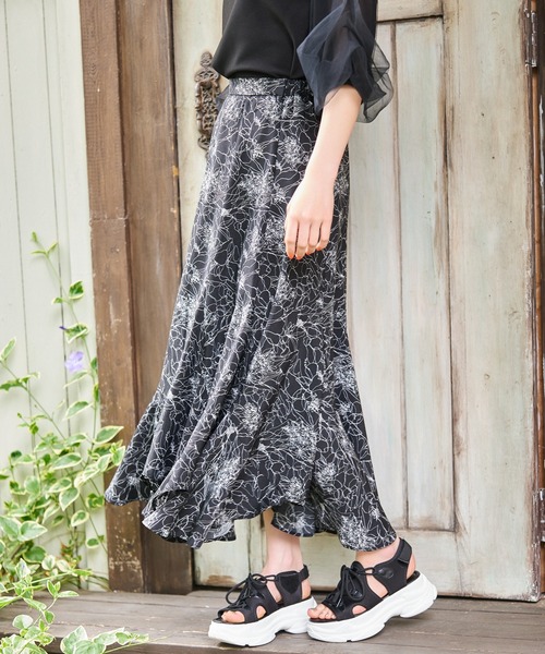 mysty woman（ミスティウーマン）の「エスカルゴマーメイドスカート 975245（スカート・レディース・ブラック系その他2/ベージュ系その他/ホワイト系その他/ブラック系その他/ブラック/グレー/ベージュ/ホワイト/ブラック系その他3/ベージュ系その他3/ホワイト系その他2/グレー系その他/ホワイト系2/ブラック系3/ネイビー/グレー系その他4・FREE）」の10枚目の写真