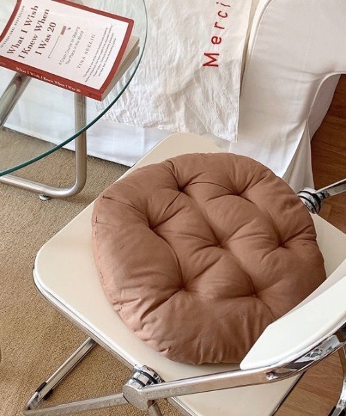 Made in I（メイドインアイ）の「ふんわりドーナツクッション（クッション/クッションカバー・レディース・グリーン/ブラウン/ピンク/イエロー/ベージュ/ブルー/グレー・FREE）」の17枚目の写真