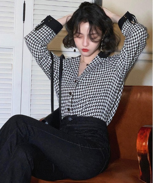 i-dare(アイディア)の「【i-dare】千鳥柄 オープンカラーシャツ クレリックシャツ(シャツ/ブラウス・レディース・ブラウン/ブラック・SMALL/MEDIUM/LARGE/X-LARGE)」の7枚目の写真