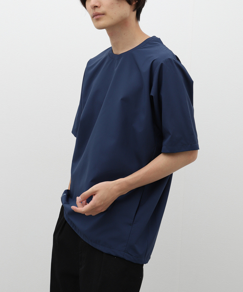 HOUDINI(フディーニ)の「HOUDINI / フーディニ Weather Tee 159784(Tシャツ/カットソー・メンズ・ダークブルー/ブラック・MEDIUM/LARGE)」の1枚目の写真