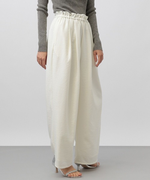 A part by（アパートバイ）の「Pコクーンボリュームパンツ（その他パンツ・レディース・アイボリー/ブラック・FREE）」の6枚目の写真