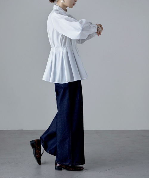 etoll.（エトル）の「フレアウエストタックスタンドブラウス（シャツ/ブラウス・レディース・ブラック/オフホワイト/ブルー・M）」の21枚目の写真