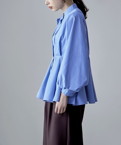 etoll.（エトル）の「フレアウエストタックスタンドブラウス（シャツ/ブラウス・レディース・ブラック/オフホワイト/ブルー・M）」の6枚目の写真