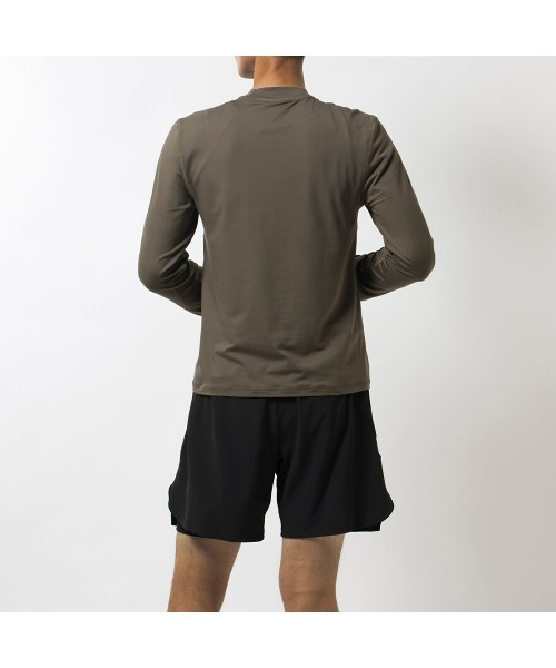 Reebok(リーボック)の「TW+グラフェン ロングスリーブTシャツ / TW+GRAPHENE LS(Tシャツ/カットソー・メンズ・カーキブラウン/ブラック・X-SMALL/XX-LARGE/SMALL/X-LARGE/MEDIUM/LARGE)」の4枚目の写真