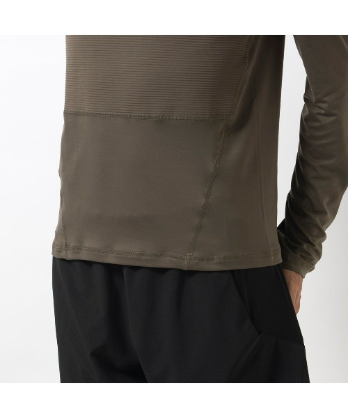 Reebok(リーボック)の「TW+グラフェン ロングスリーブTシャツ / TW+GRAPHENE LS(Tシャツ/カットソー・メンズ・カーキブラウン/ブラック・X-SMALL/XX-LARGE/SMALL/X-LARGE/MEDIUM/LARGE)」の6枚目の写真