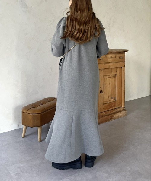 prose verse（プロズヴェール）の「パフスリーブマーメイドスウェットワンピ（ワンピース・レディース・ブラック/アイボリー/グレー・MEDIUM/MP）」の9枚目の写真