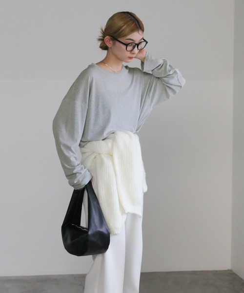 select MOCA（セレクトモカ）の「スラブシアークルーネックトップス（T